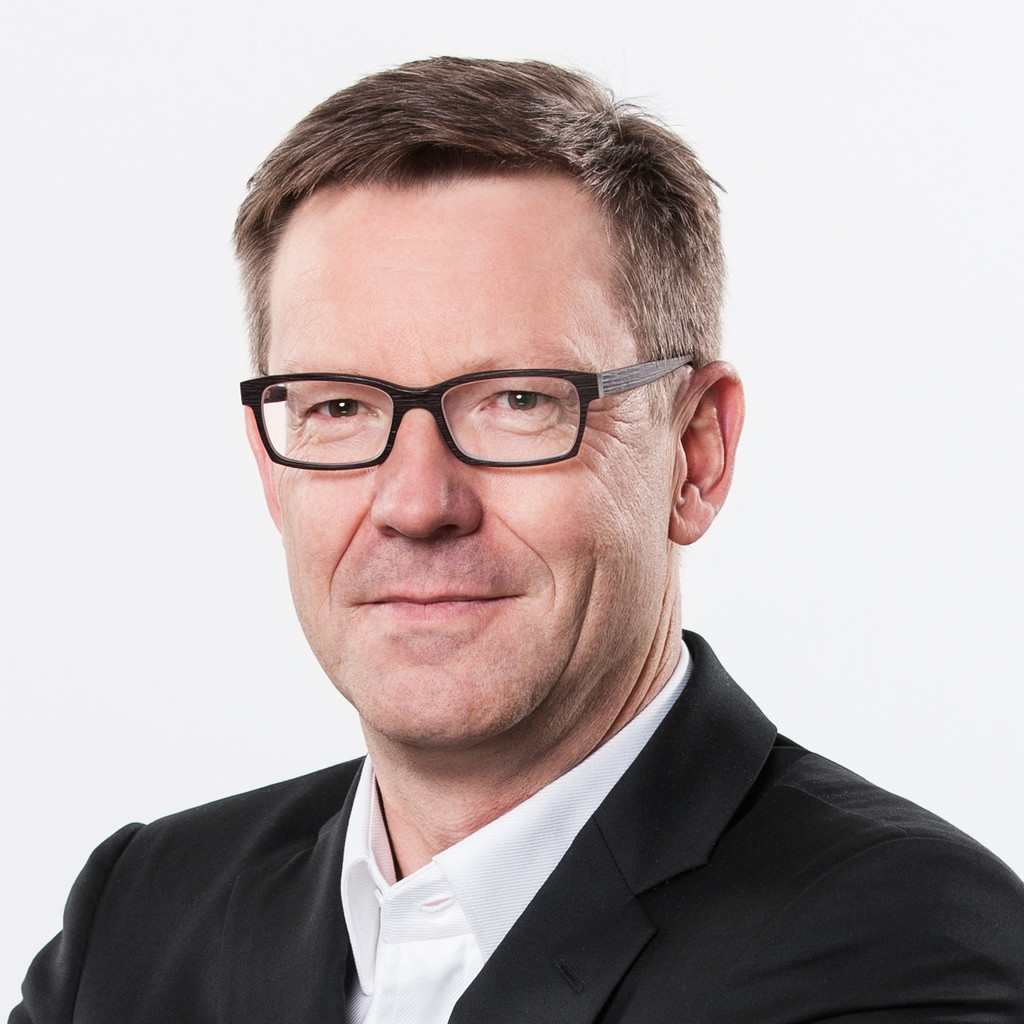 Klaus Maier Vice President Sales and Marketing MercedesBenz Vans