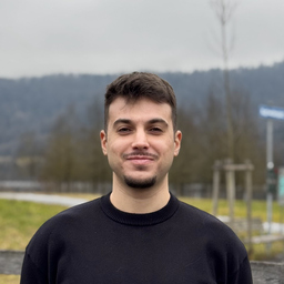 Dennis Mantineo
