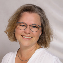 Bettina Kwiecinski