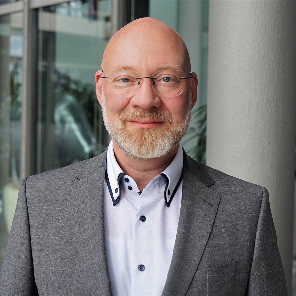 Michael Beckmann Account Manager, Direktionsbevollmächtigter Coface