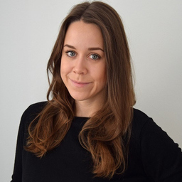Julia Rhiel-Balthesen