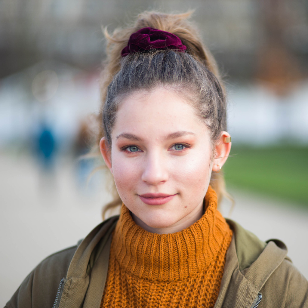 Yael Goren Software Engineering CODE University of Applied Sciences