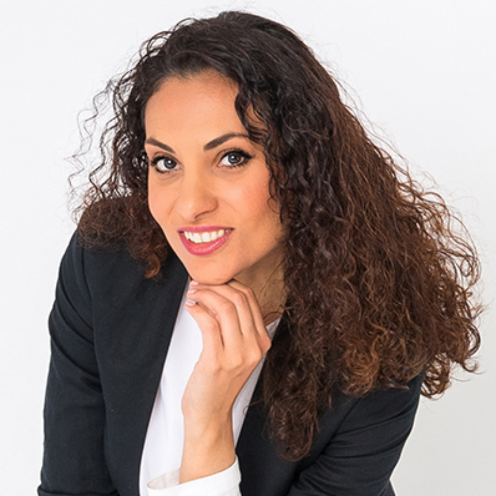 Niloofar Bijanzadeh Art Director SIGNITION Holding GmbH XING