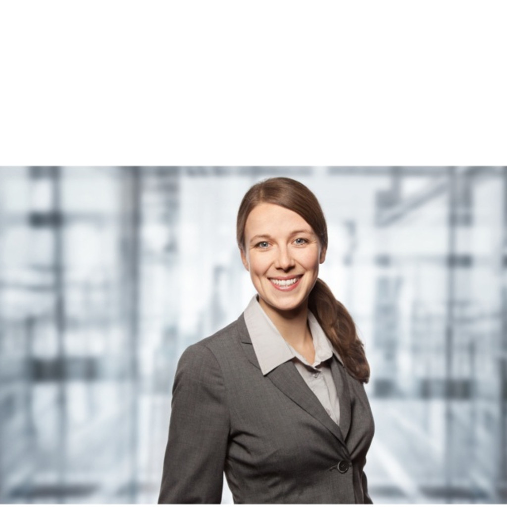 Ute Ludwig Gründerin der School Of Raw School Of Raw XING