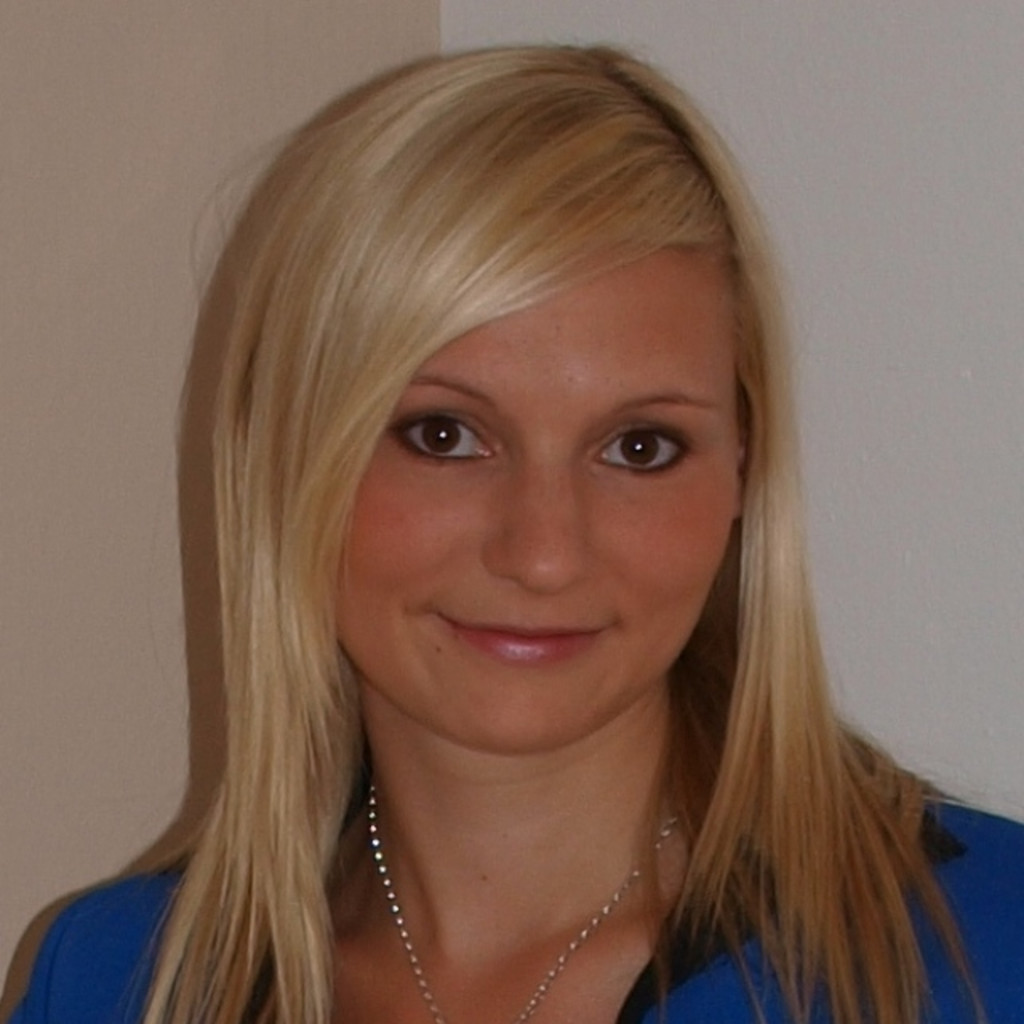 Melanie Motschenbach - Bankkauffrau - VR-Bank Coburg eG | XING