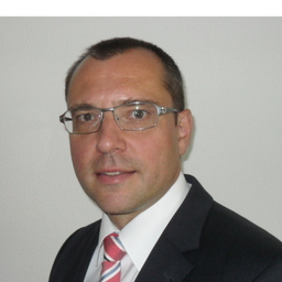 Klaus Tomulla