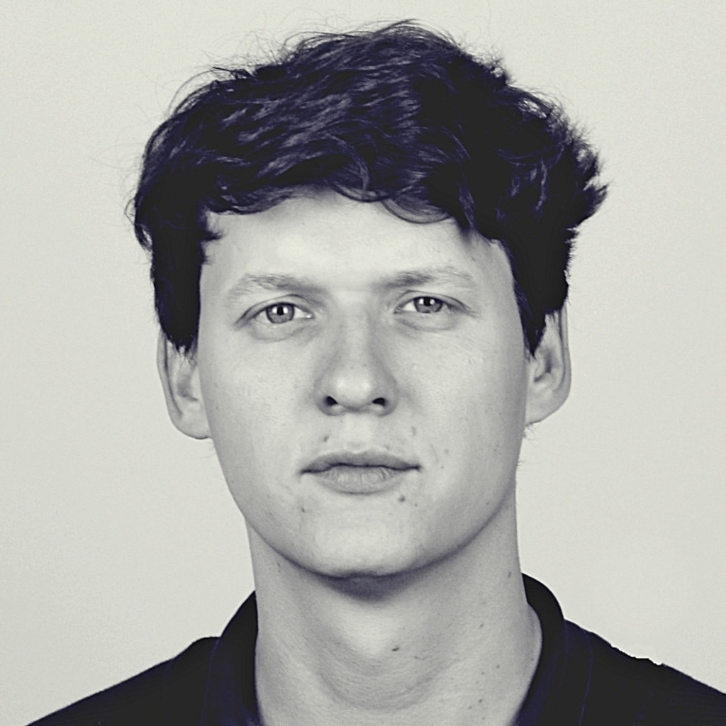 Paul Rieth Senior Strategist & Producer GET YOUR CROWD XING