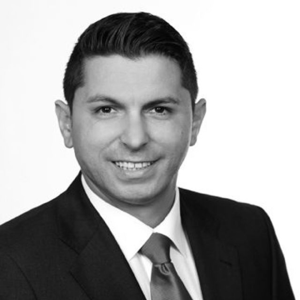 Rocco Maccarone Leiter und Inhaber AXA Generalvertretung MACCARONE