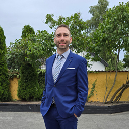 Dr. Christian Wessel