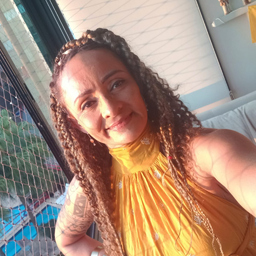 Prof. Márcia Alencar