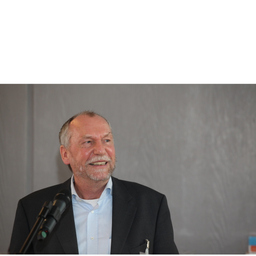 Dr. Bernt Armbruster