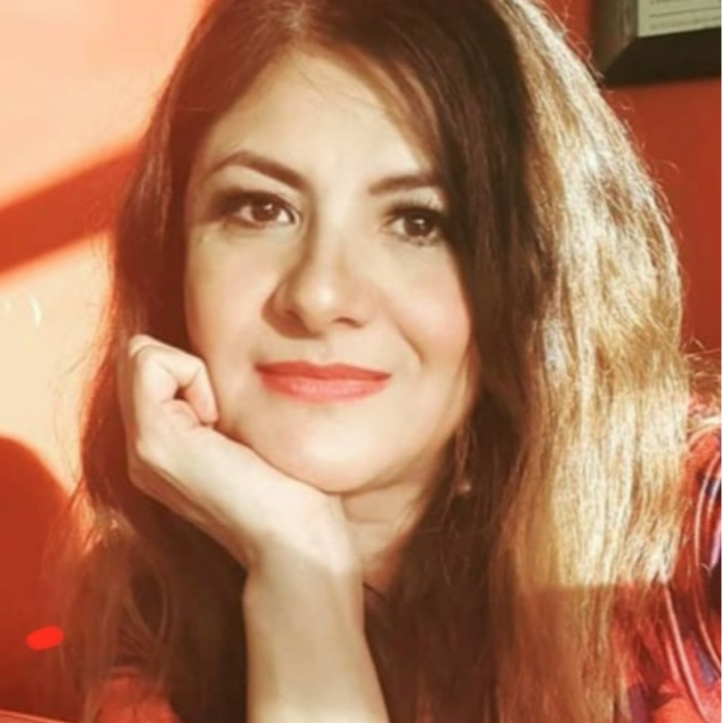 Adriana Villegas Account Executive for UK, EMEA & the Americas