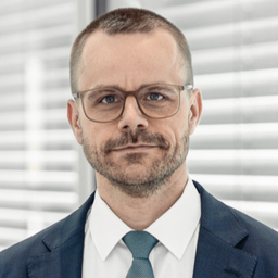 Dr. Alexander Schuchter