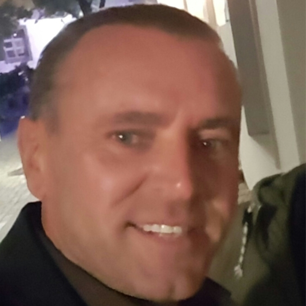 Eduard Rieger Dienstleister RiegerDienstleistungen XING