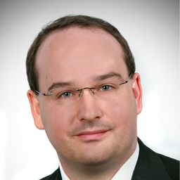 Dr. Tobias Jakobi