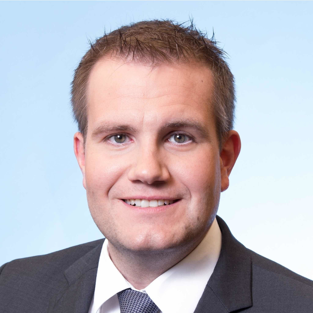 Jan Hennig Kunden & Bezirksdirektor R+V Versicherung XING