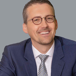 Dr. Henning Dammer