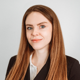 Karyna Zholabava