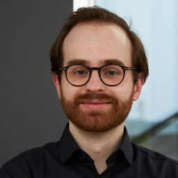 Dr. Lars Reichwein