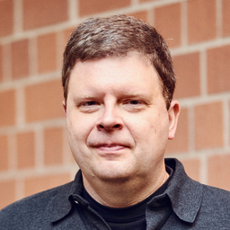 Dr. Thomas Strang