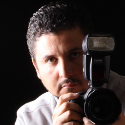Oscar Muñoz