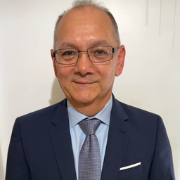 Dr. Janos Csombok