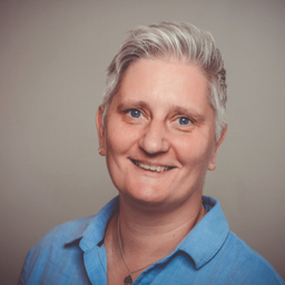 Nikoletta Tapay