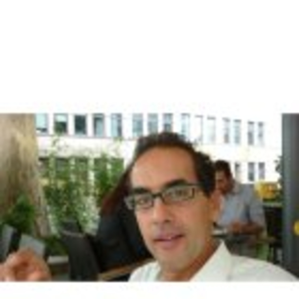 Luigi d'Ambrosio Kultur Italienisches Generalkonsulat Frankfurt XING