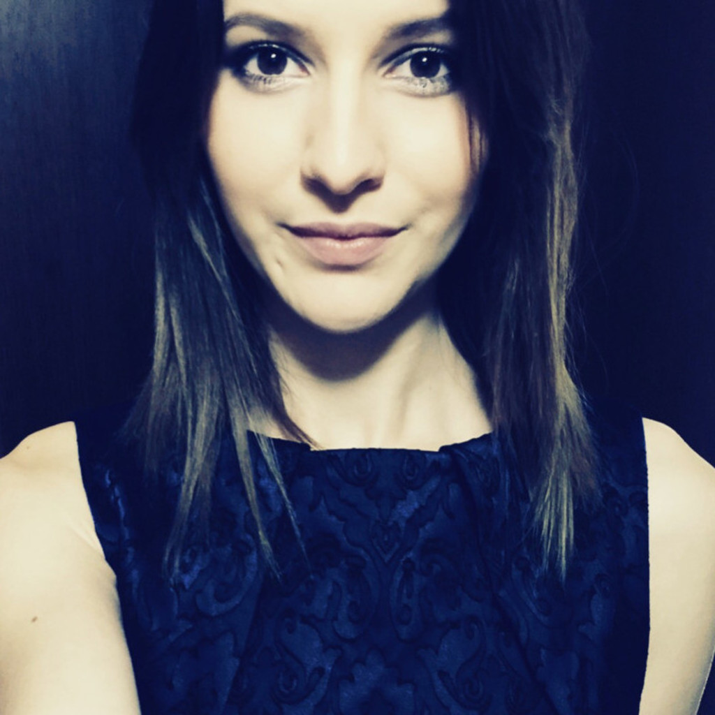 Katharina Albrecht Candidate Acquisition Specialist Huxley Banking