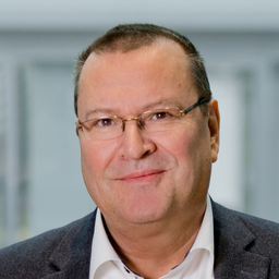 Dirk Riemann