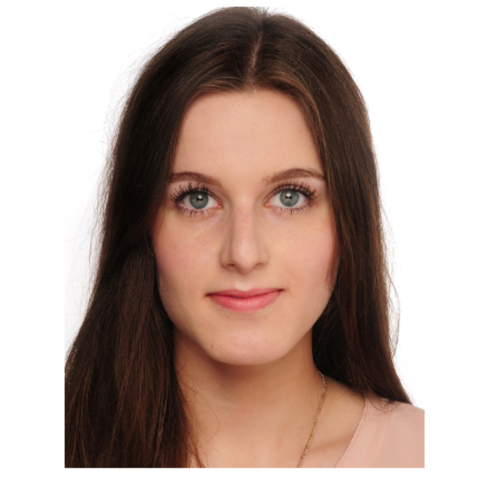 Rebecca Specht Werkstudentin Fichtner GmbH & Co. KG XING