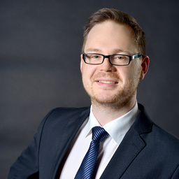 Dr. Dominik Sammer