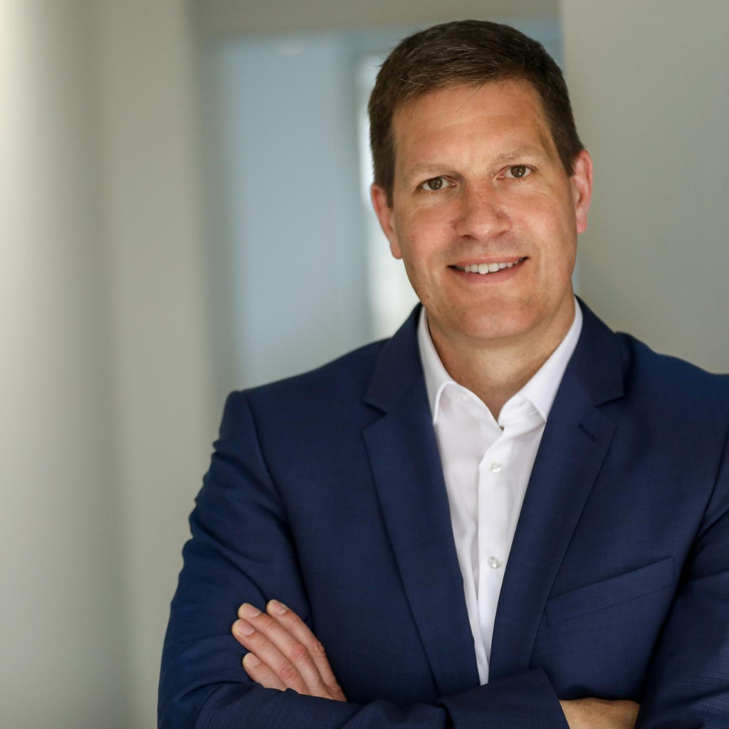 Dr. Jörn Thiele Dozent Technologie und Innovationsmanagement FOM