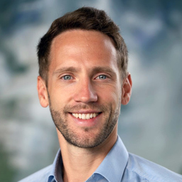 Dr. Kevin Theuermann