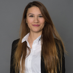 Kübra Parlar