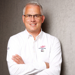 Torsten Oelker