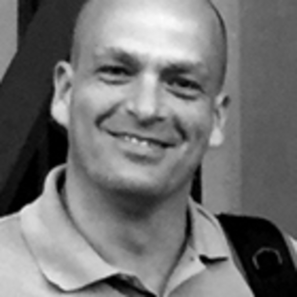 Frank Hilgenberg Software Engineering AKAD University XING