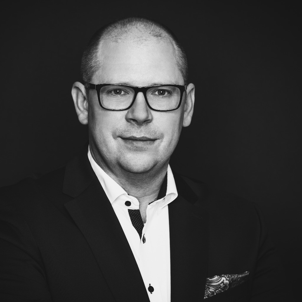 Zoltán Konsánszky Regional Director, Global Sales for Eastern Europe