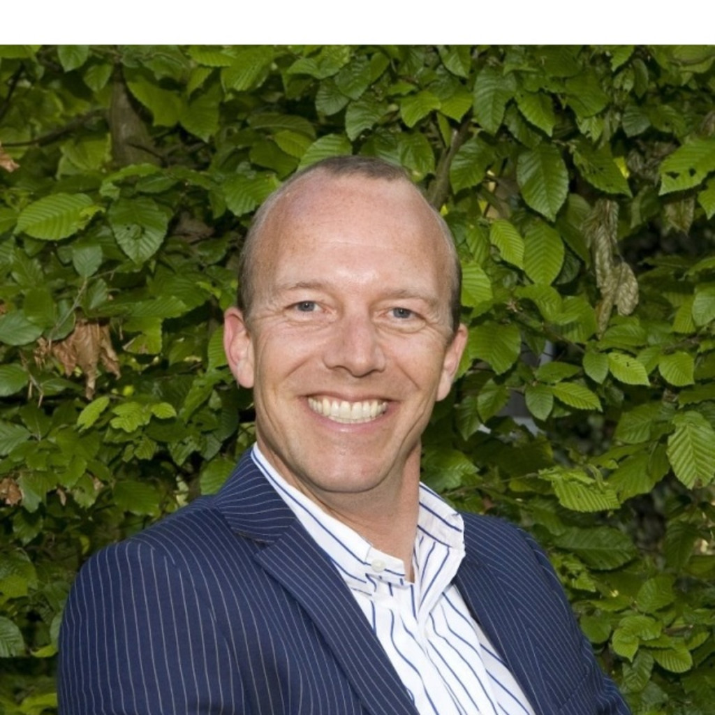 Rob Peters - Managing Director - Desso | XING