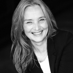 Dipl.-Kffr. (univ.) Tanja Stark