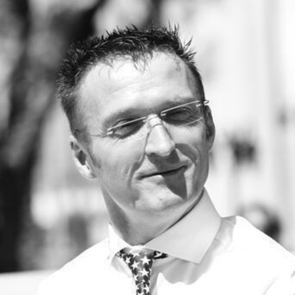 Siegfried Heger Head of Business Unit C&A Buying GmbH XING