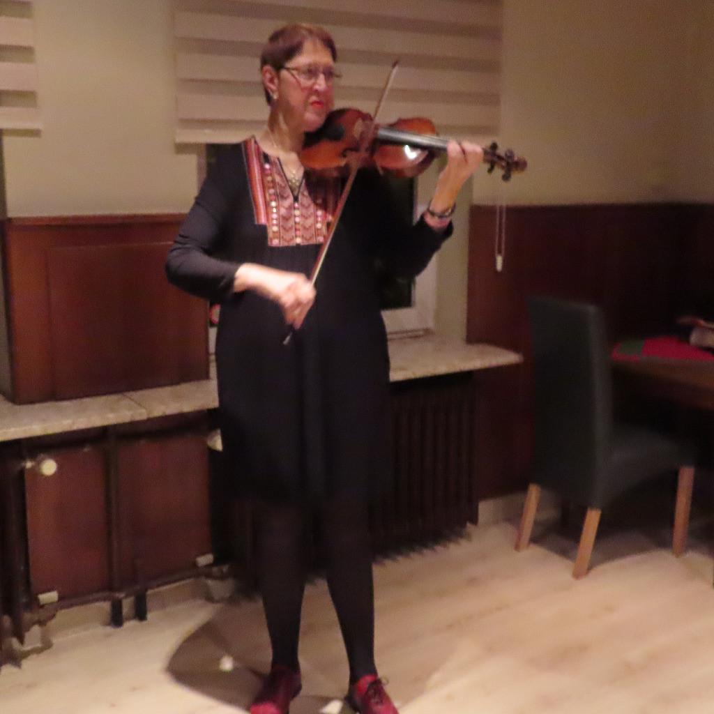 Annelotte Unsöld Bibliotheksoberinspektorin a.D