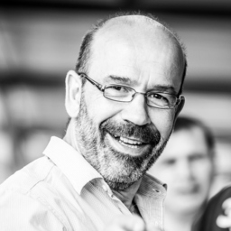 Dipl.Ing. Johannes Münch Project Manager TGA . klein aber