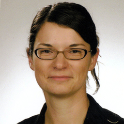 Nadine Stenke