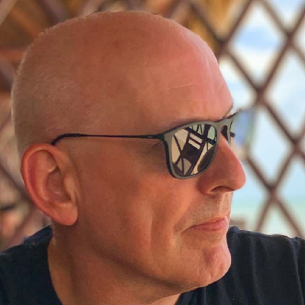 Dirk Schneider Geschäftsführer CONSEQUENCE Werbeagentur Werbung