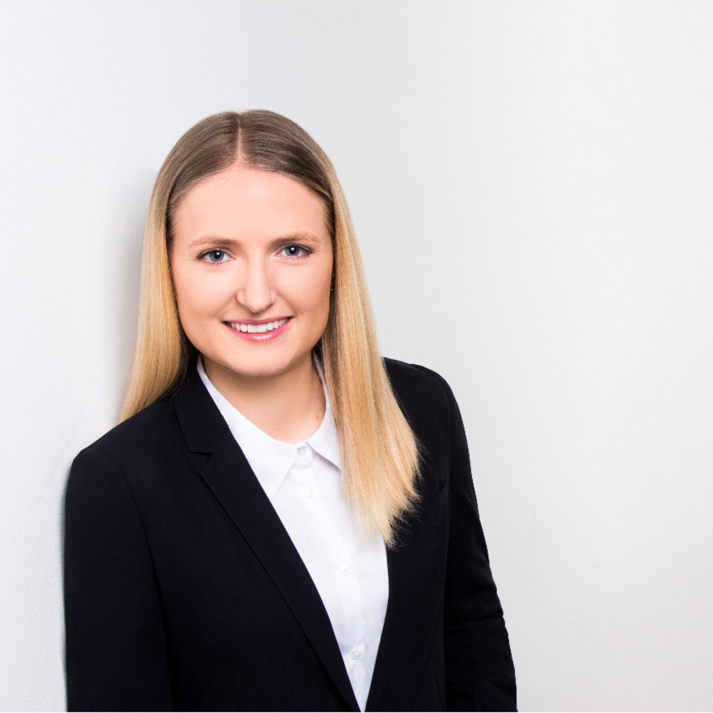Silvia Wörle Mannheim Master in Management Universität Mannheim XING