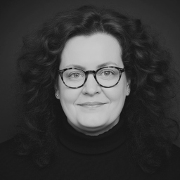 Cornelia Schmitz