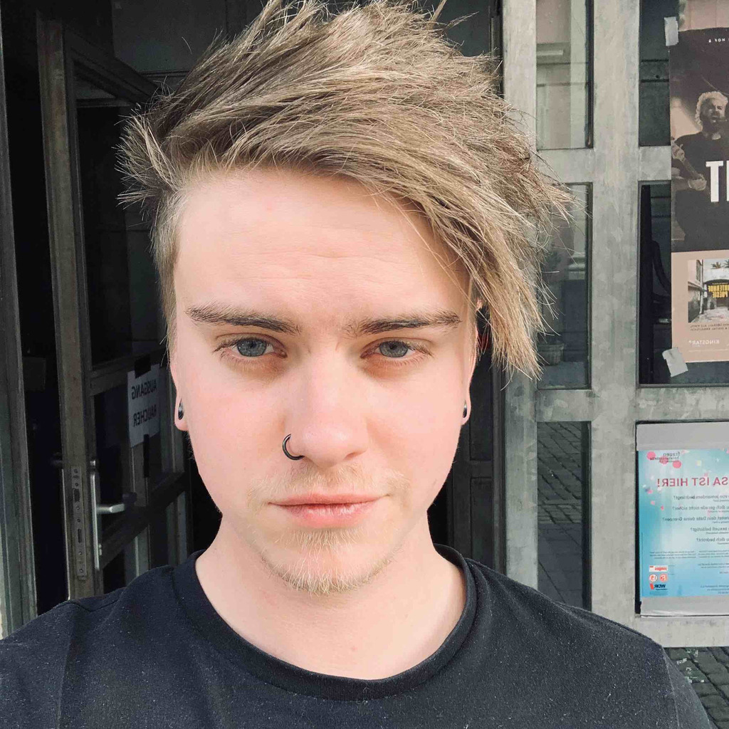 Sven Käsgen Kaufmann Einzelhandel MUSIC STORE professional GmbH XING