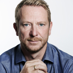 Burkhard Riering