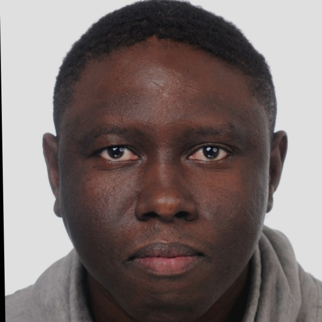 Foday Sesay ITAssistent Wacker Chemie AG XING